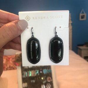 Kendra Scott Elle Earrings
